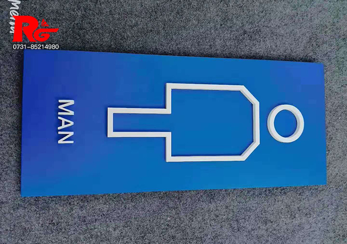 L(zhng)ɳ̈(chng)(bio)R(sh)